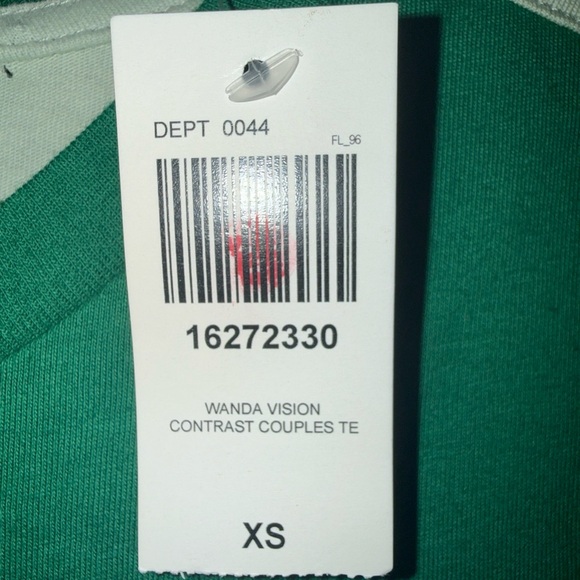 Wanda Vision Marvel T-Shirt Men's Size XS Green Her Universe Double Sided NWT - Picture 3 of 4